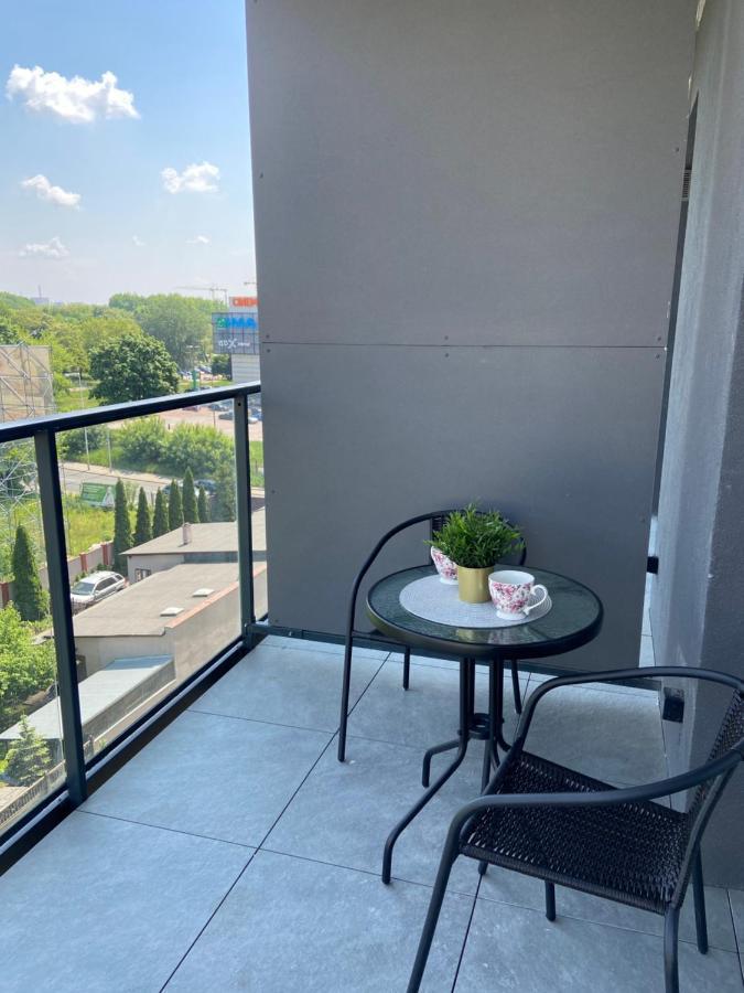 Royal Manu Apartment Netflix วูดช์ ภายนอก รูปภาพ